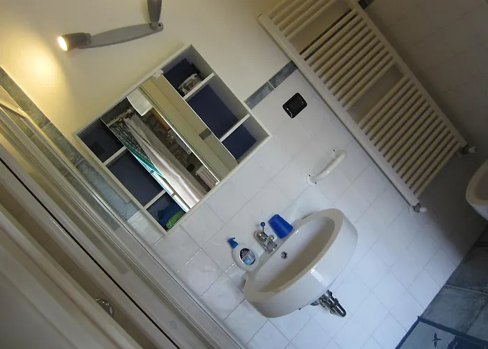 Poggio Delle Rondini 3* 바노네